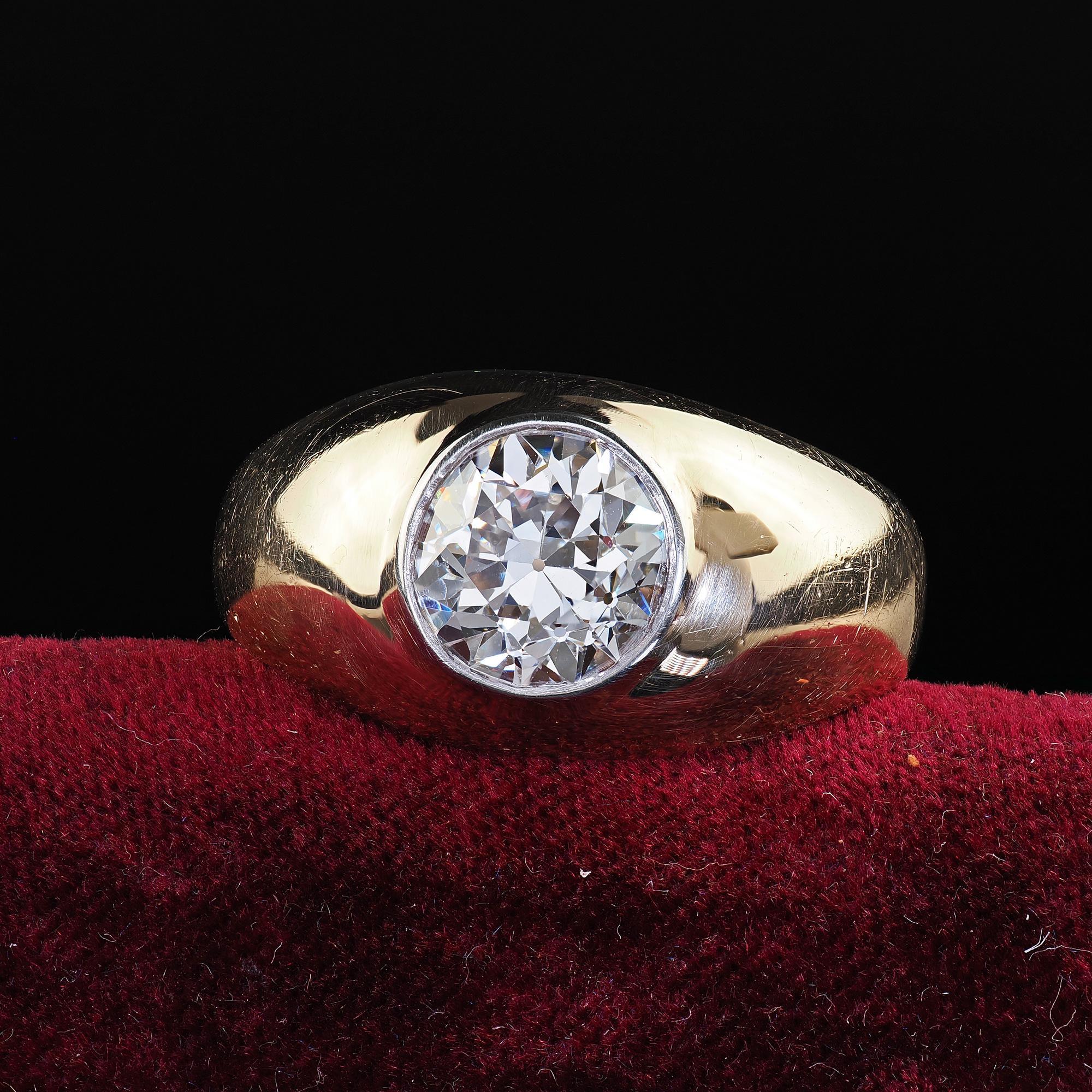 Beautiful Vintage Retro 14K Yellow Gold Old Cut Diamond Flush Set Engagement Ring - GIA. This gorgeous Retro old cut diamond flush set engagement ring is crafted in 14k yellow gold with a platinum bezel. The ring features an beautiful transitional