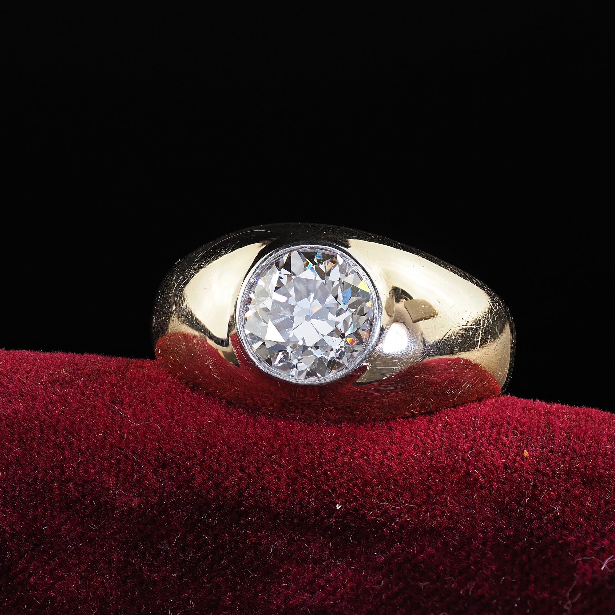 Round Cut Vintage Retro 14K Yellow Gold Old Cut Diamond Flush Set Engagement Ring - GIA For Sale