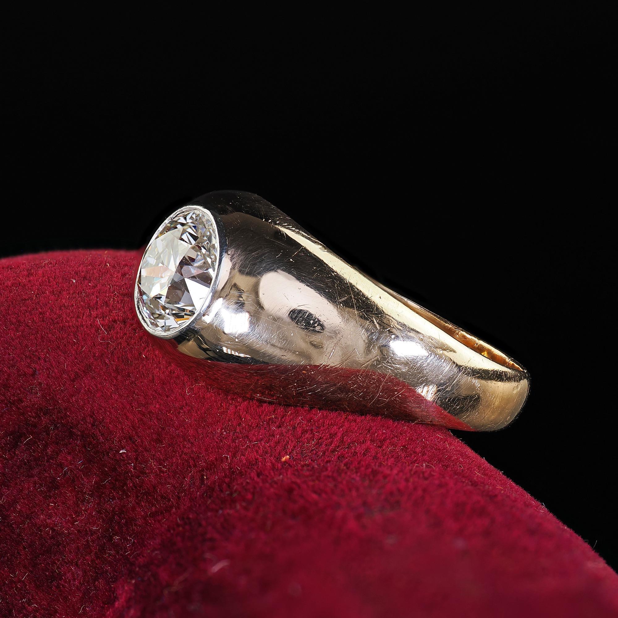 Vintage Retro 14K Yellow Gold Old Cut Diamond Flush Set Engagement Ring - GIA For Sale 1
