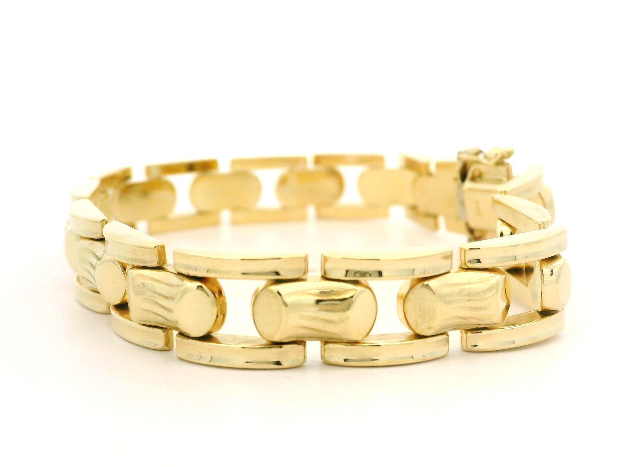 Bracelet à larges maillons vintage rétro en or jaune 14 carats texturé et rainuré en vente 6