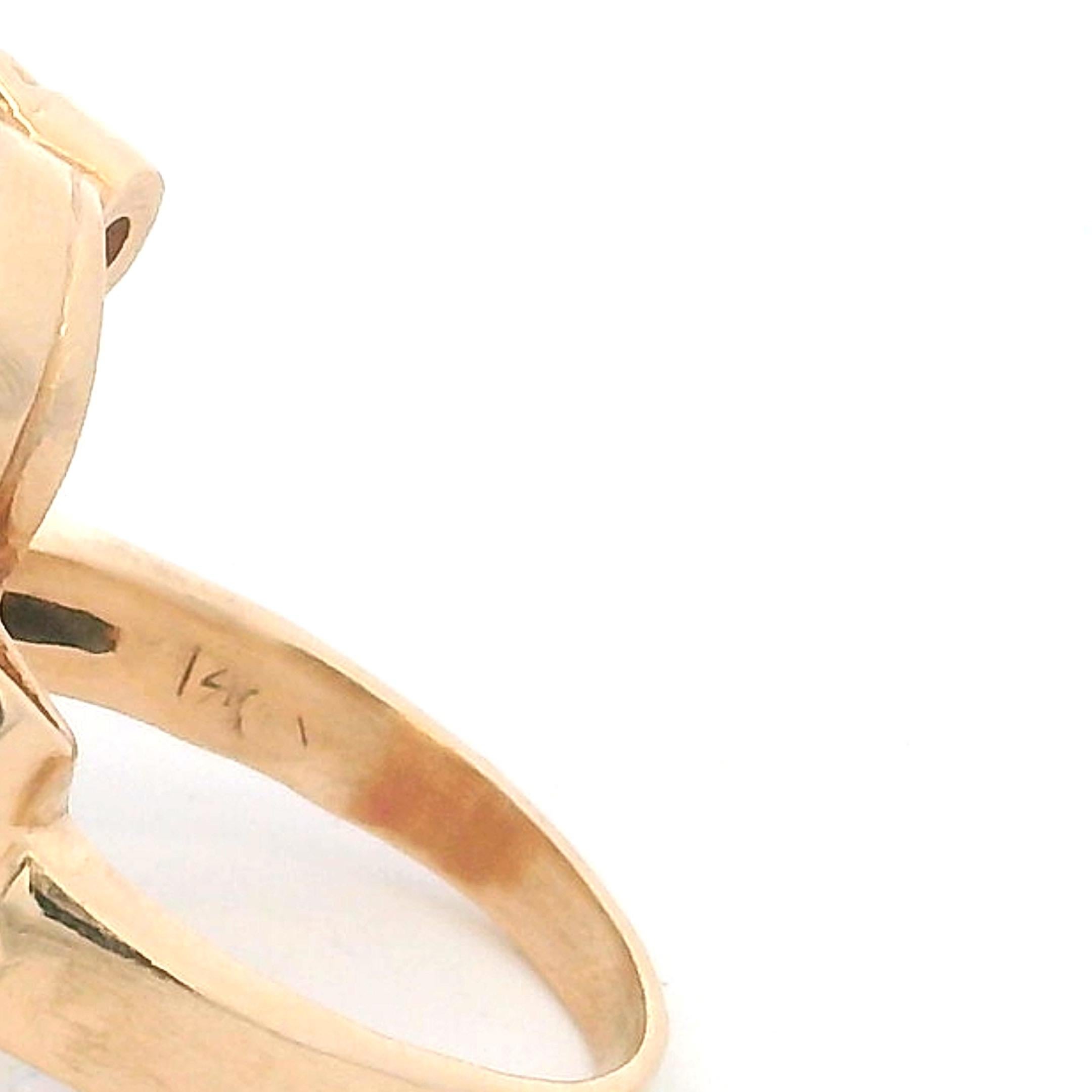 Vintage Retro Bague de cocktail en or jaune 14K avec rubis et diamants - Circa 1940 en vente 5