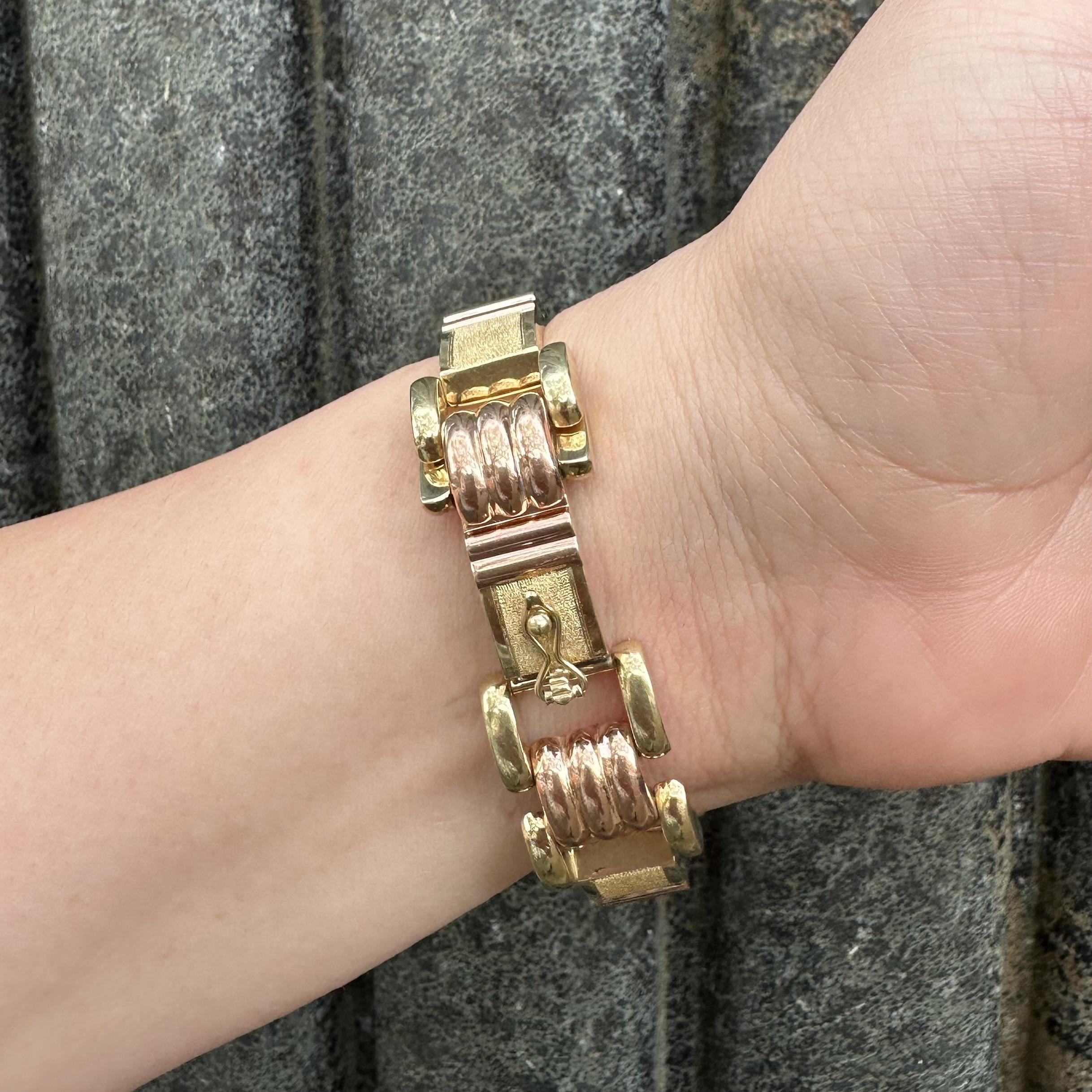 Vintage Retro 14k Yellow & Rose Gold Dual Finish Open Geometric Link Bracelet en vente 3