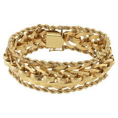 Vintage Retro 14KT Yellow Gold Mesh Loop Bracelet with Rope Sides
