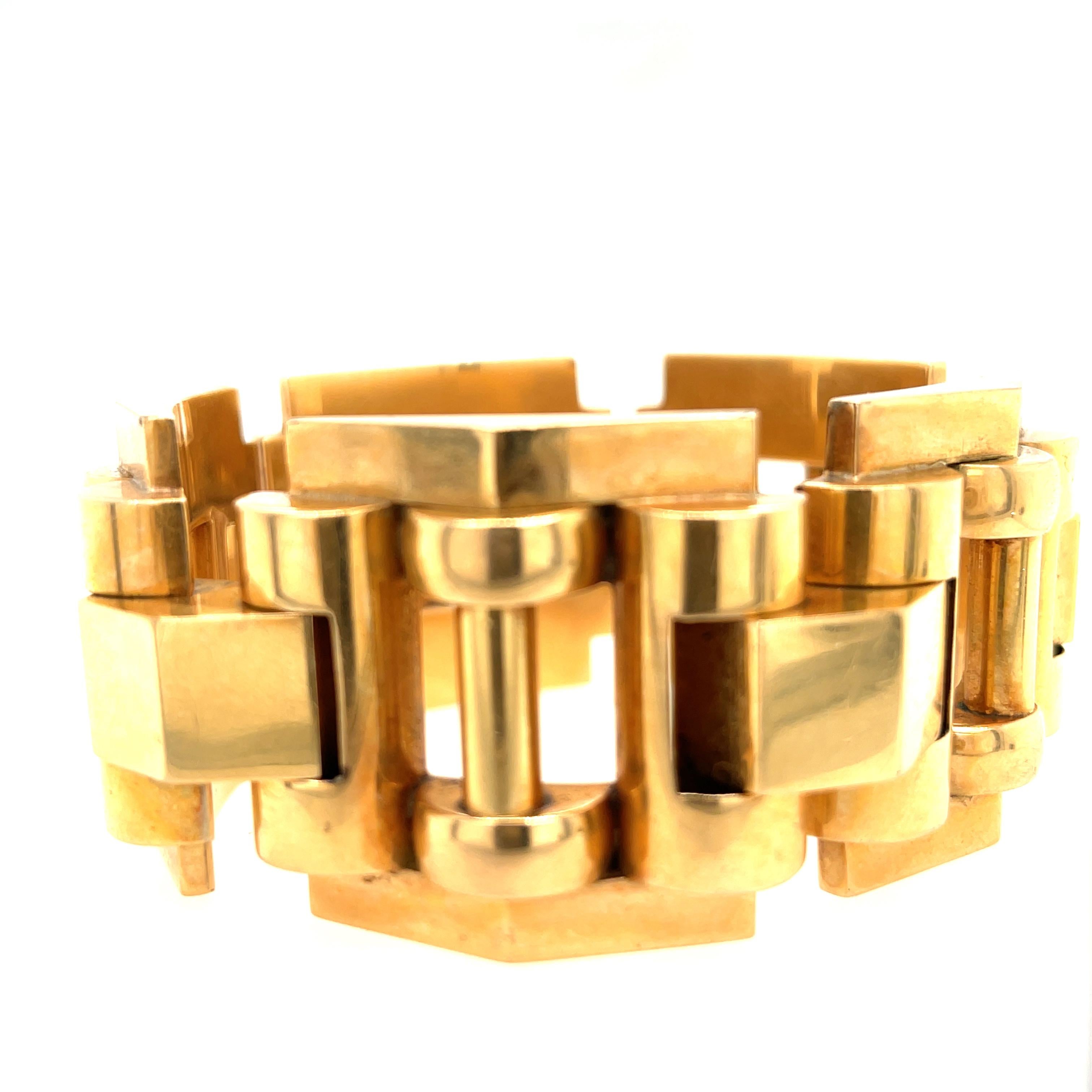 Women's or Men's Vintage Retro 18 Karat Gold Tank Link Bracelet