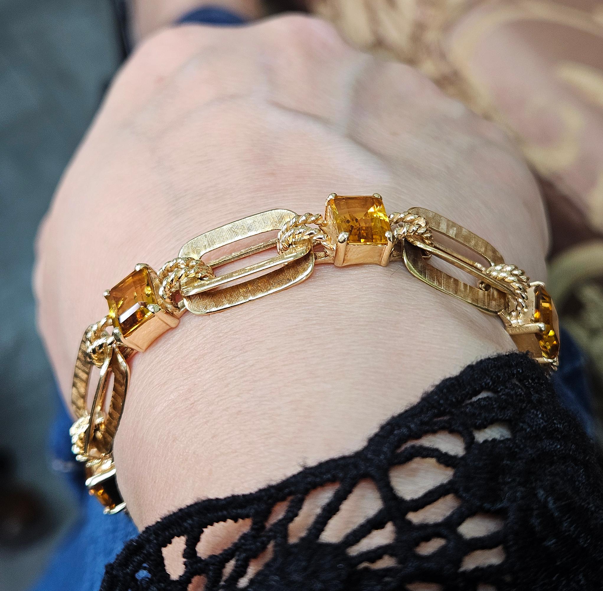 Vintage Retro 18.90ctw Emerald cut Citrine Line Link 14k Yellow Gold Bracelet For Sale 6