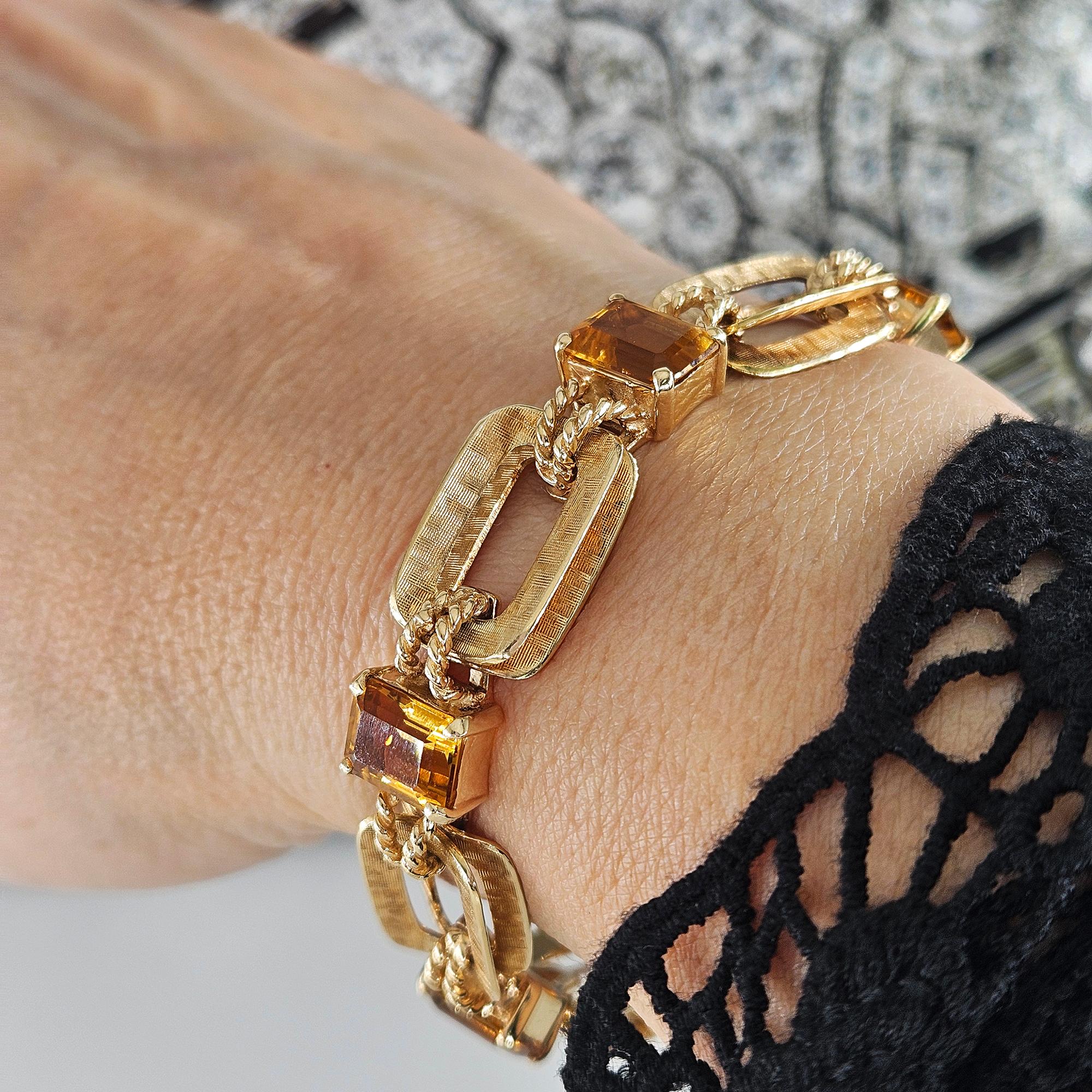 Vintage Retro 18.90ctw Emerald cut Citrine Line Link 14k Yellow Gold Bracelet For Sale 2