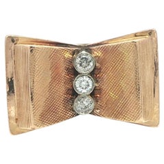 Vintage Retro 18k Gold Diamond Florentine Finish Open Book Bow Band Ring