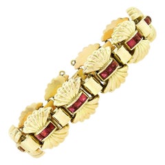 Vintage Retro 18K Rosy Yellow Gold Ruby Wide Puffed Pinched Bow Link Bracelet