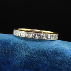 Vintage Retro 18K Yellow Gold Carre Cut Diamond Eternity Wedding Band - Size 5.5