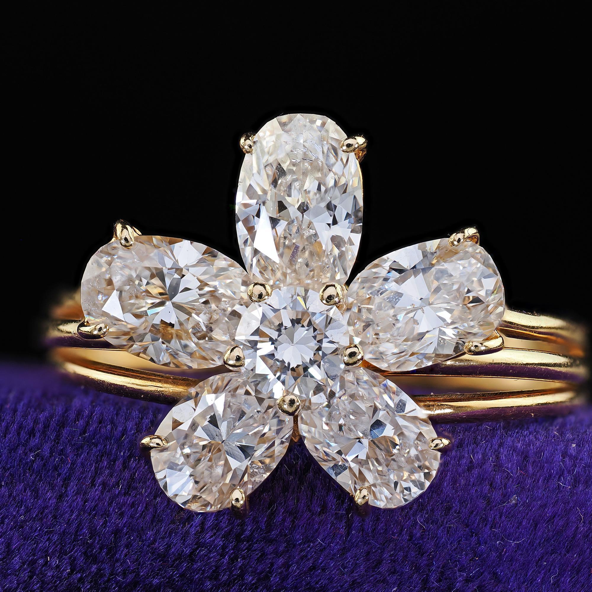 Vintage Retro 18K Yellow Gold Floral Oval Diamond Low Profile Cocktail Ring For Sale 1