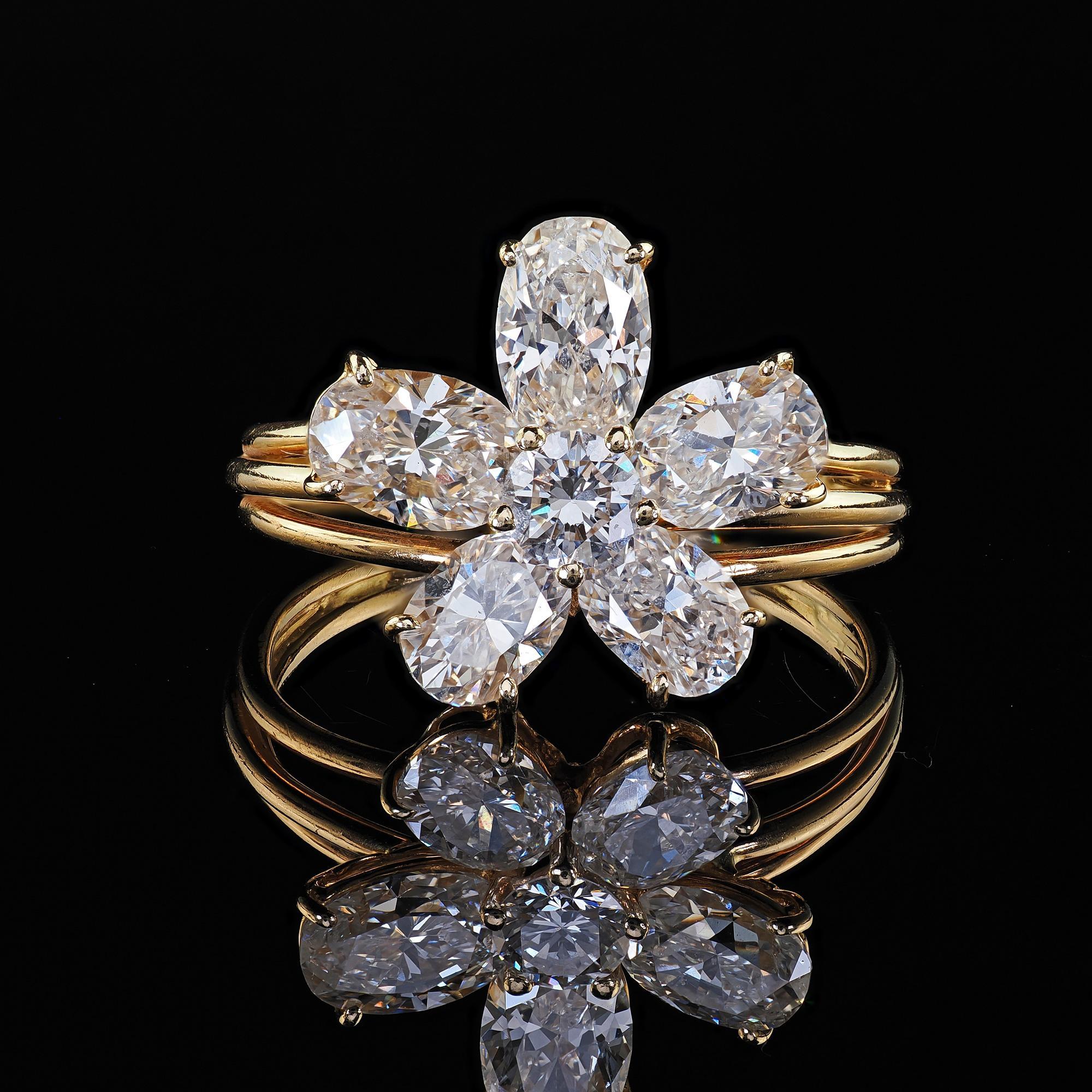 Vintage Retro 18K Yellow Gold Floral Oval Diamond Low Profile Cocktail Ring For Sale 2