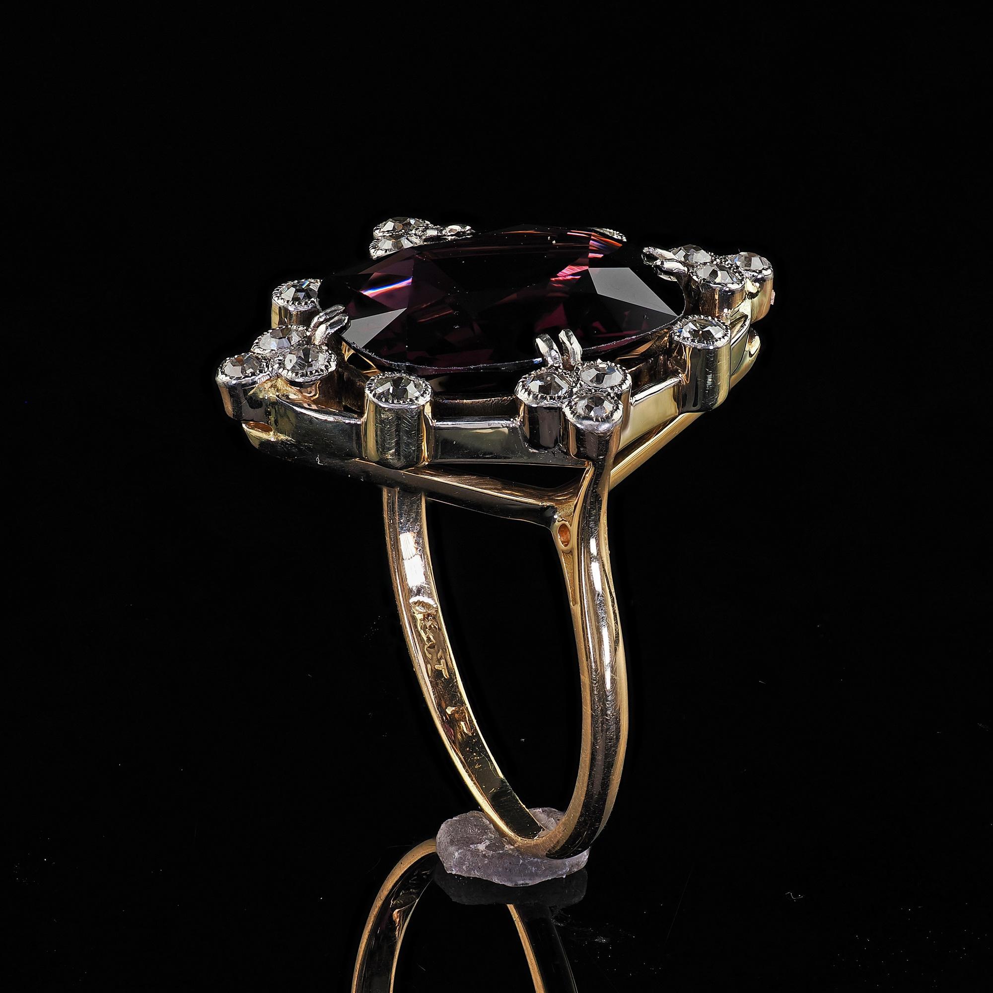 Vintage Retro 18K Yellow Gold Natural Spinel and Diamond Cocktail Ring - GIA For Sale 4