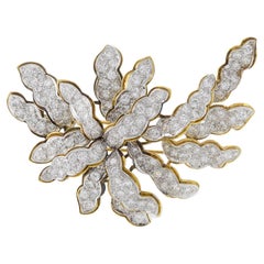 Vintage Retro 18KT Yellow Gold Large Floral Diamond Brooch