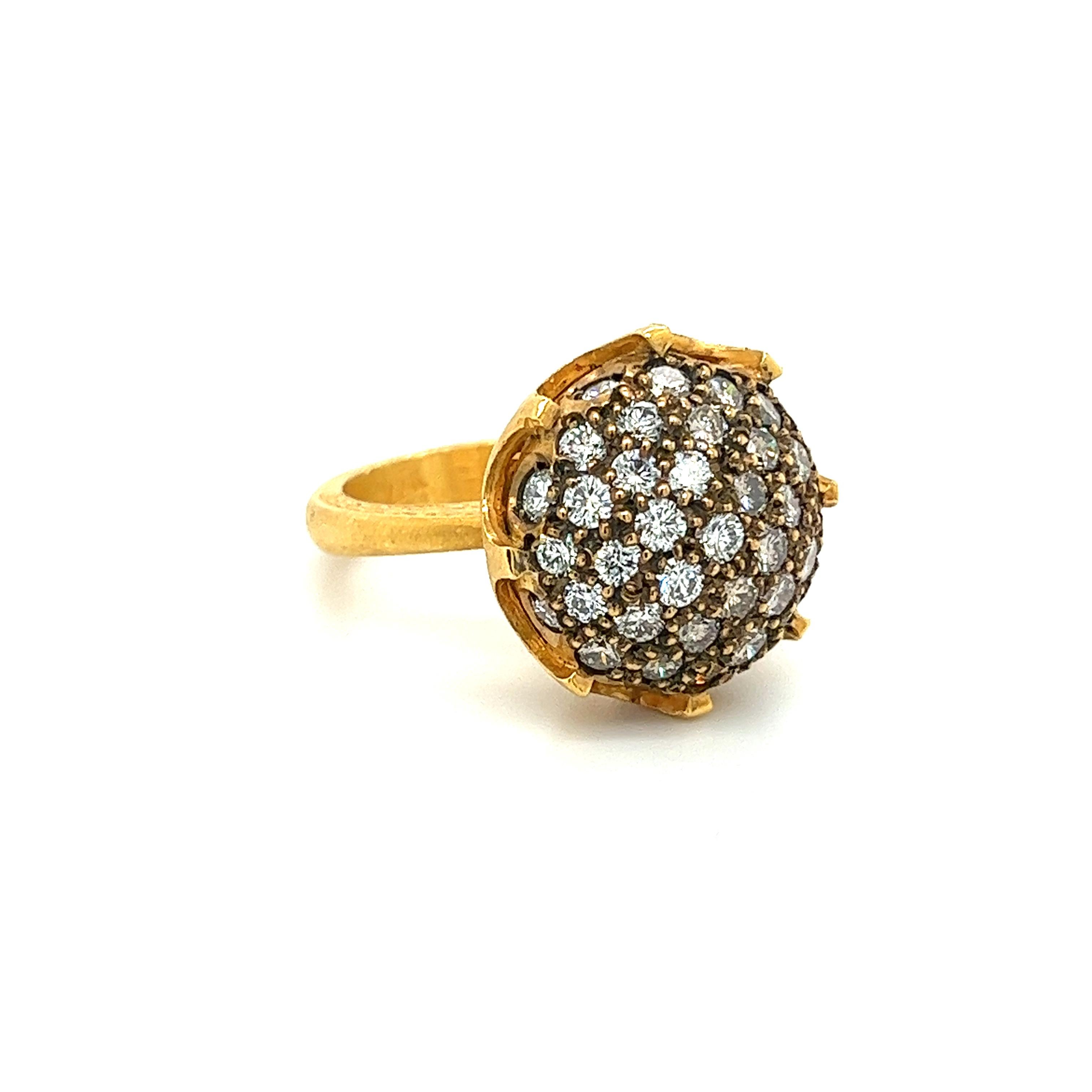 Art Deco Vintage Retro 22k Carved Yellow Gold and Round Ball Diamond Cluster Ring  For Sale