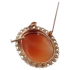 Vintage Retro Brooch and Pendant Camafeo and Aljófar Pearl Yellow Gold 18 Karat