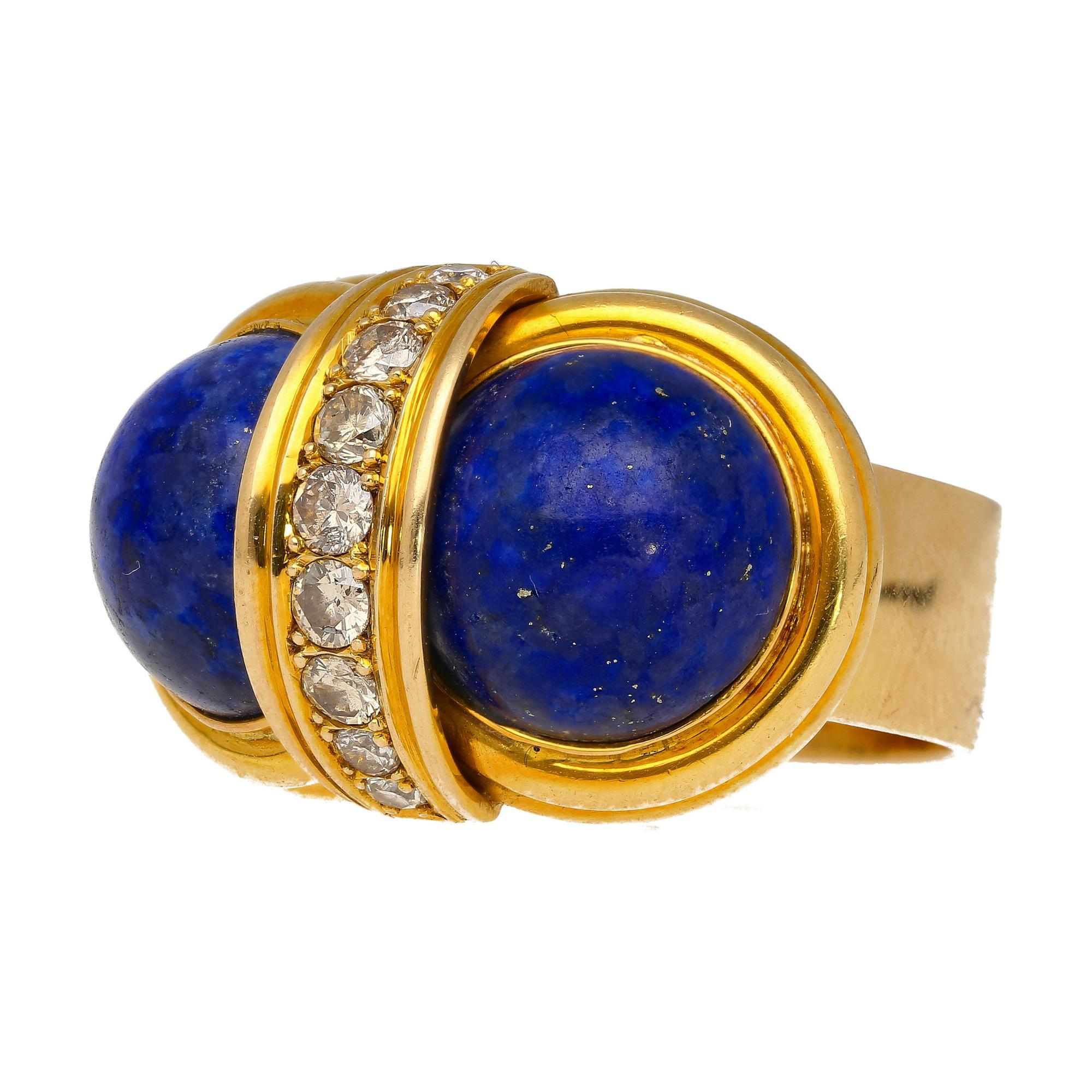 Vintage Retro Cabochon Lapis Lazuli 18K Gold Clip-On Earrings and Ring Set For Sale 3