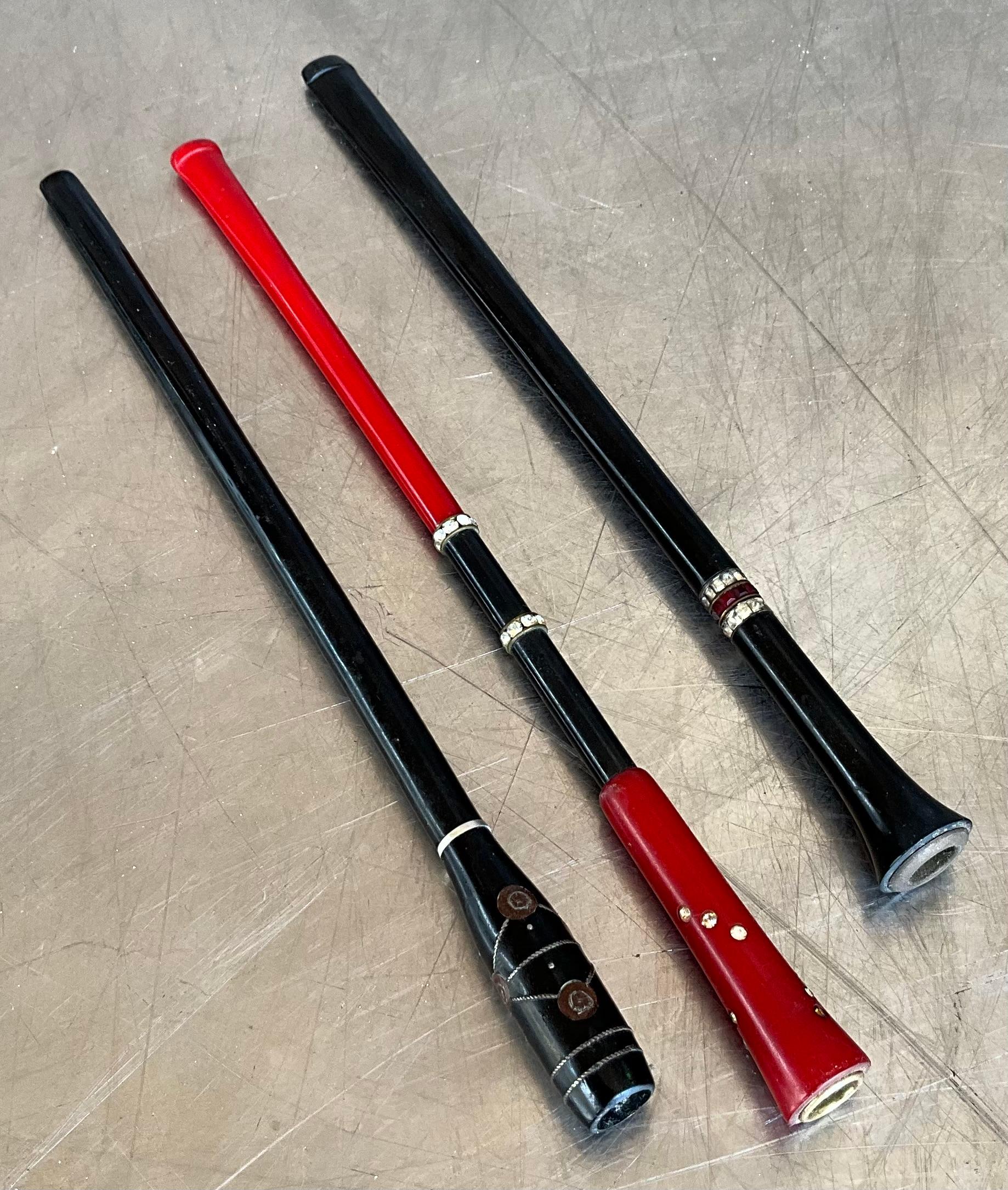 Women's or Men's Vintage Retro Cigarette Holder- Set of 3 For Sale