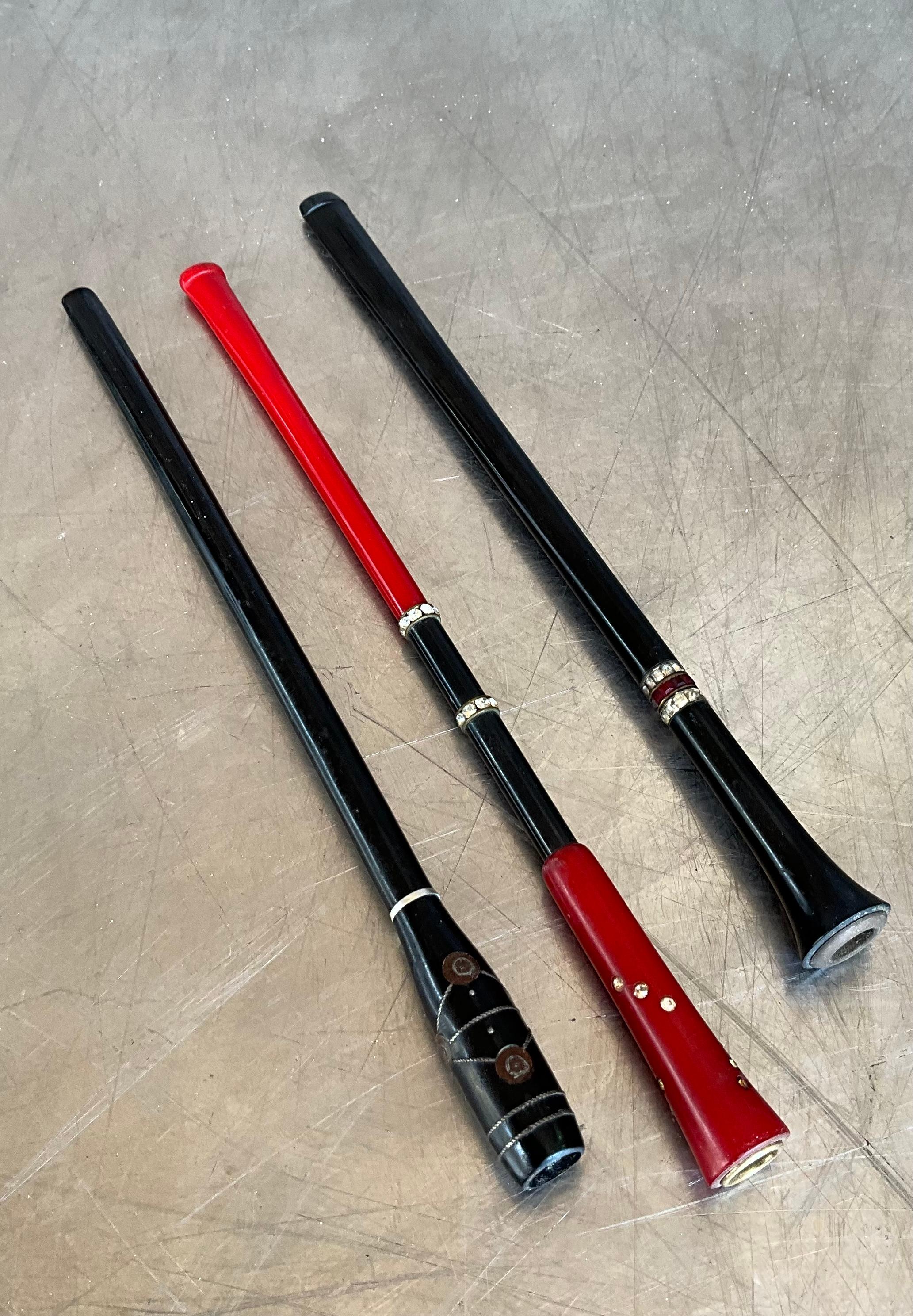 Vintage Retro Cigarette Holder- Set of 3 For Sale 1