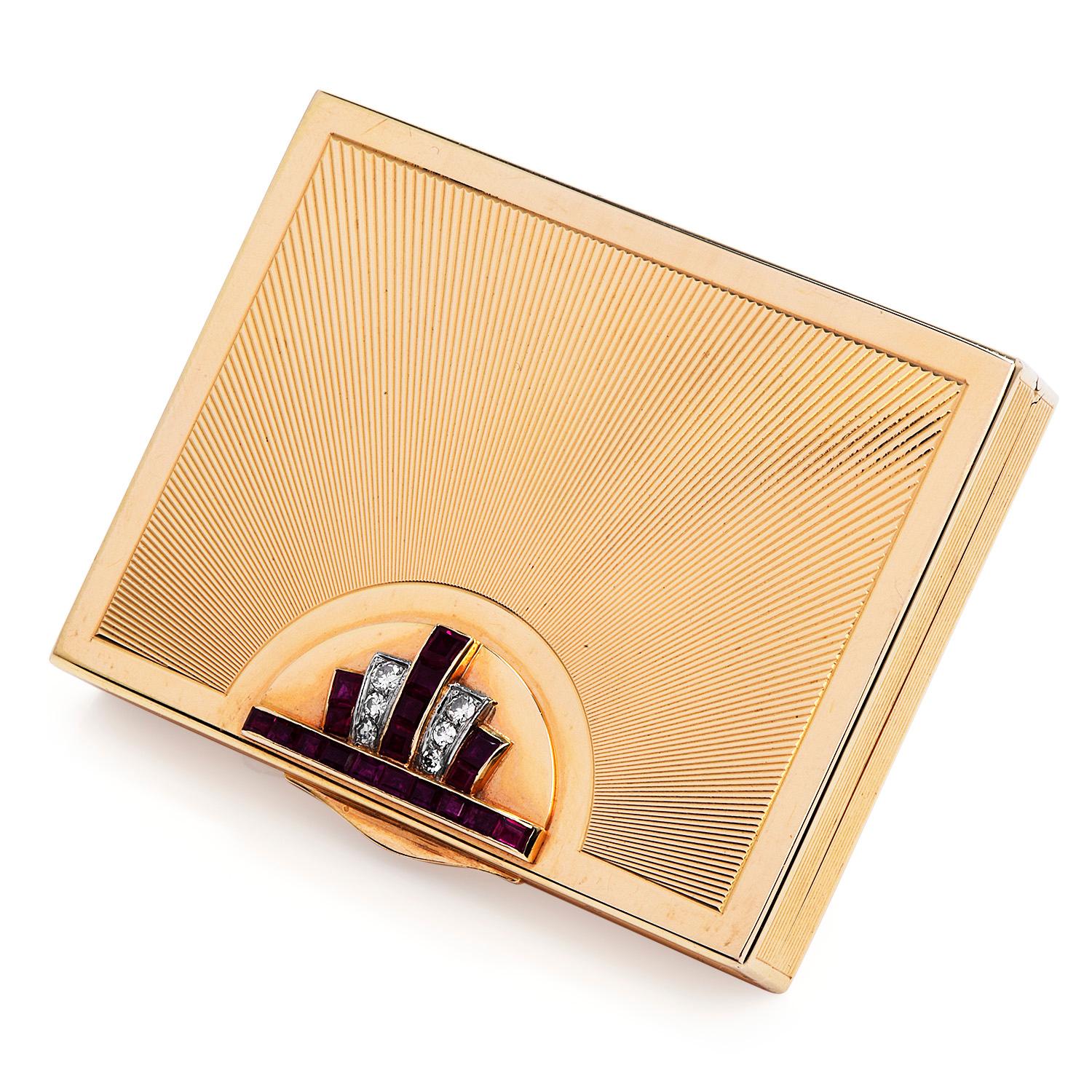Boîte compacte rétro vintage en or jaune 14 carats avec diamants de Birmanie et rubis Excellent état - En vente à Miami, FL