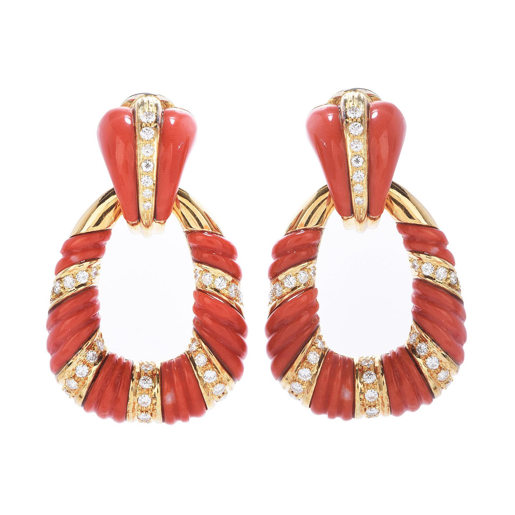 Vintage Retro Diamond Coral 18k Gold Twist Dangle Door-Knob Earrings