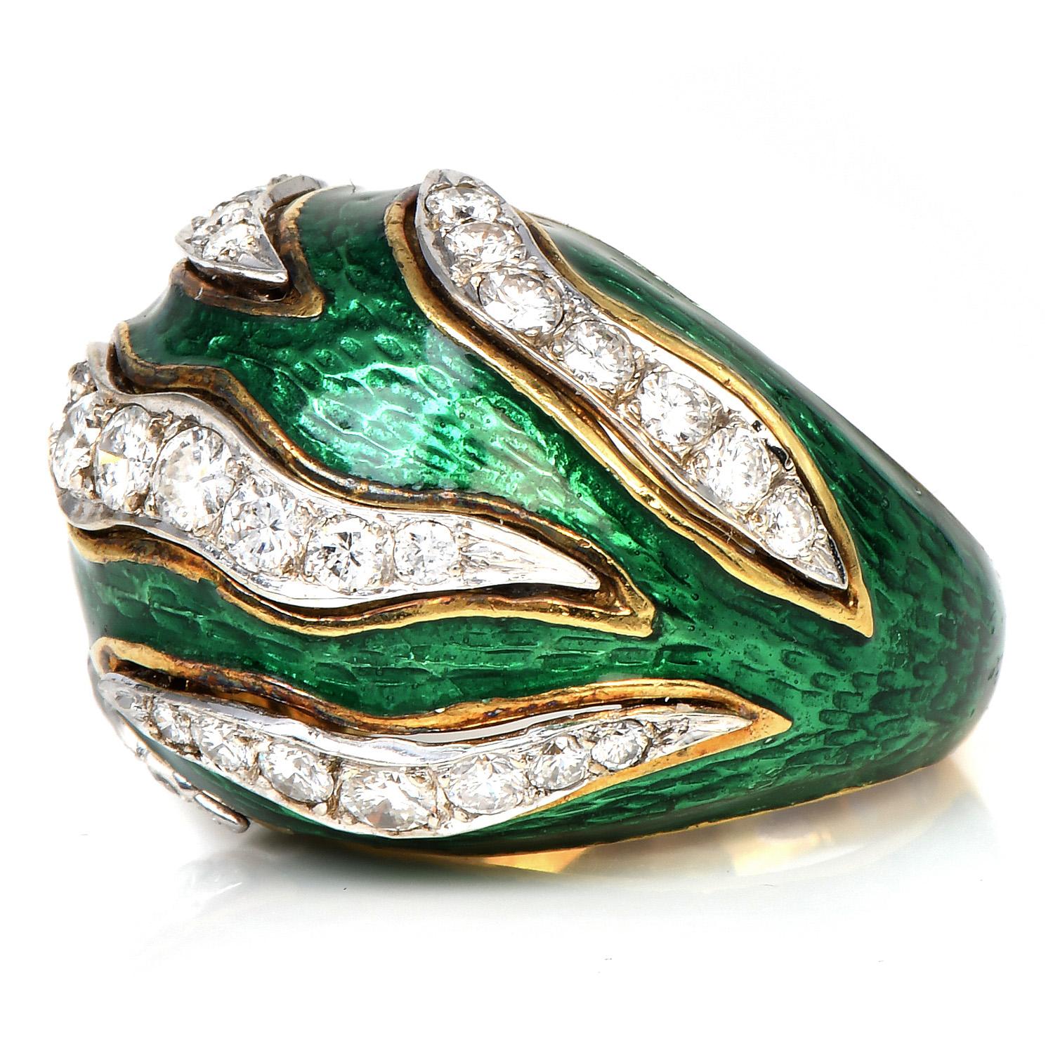 Vintage Retro Diamond Green Enamel 18K Gold Channeled Dome Cocktail Ring In Excellent Condition For Sale In Miami, FL
