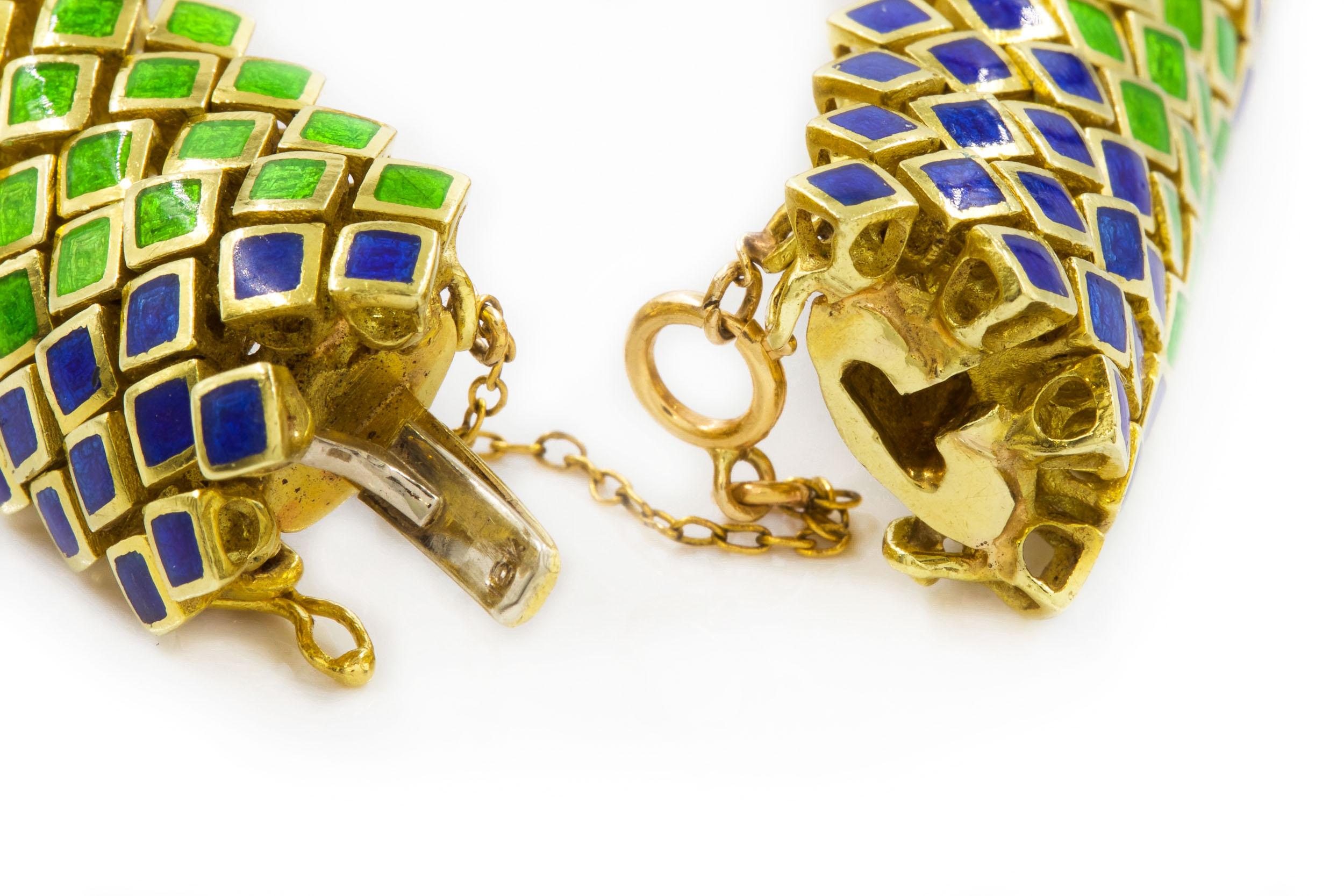Vintage Retro Enameled Flexible-Link 18k Gold Bracelet circa 1960s 2