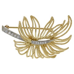Vintage Retro Era 14KT Yellow Gold and Round Cut Diamond Leaf Brooch