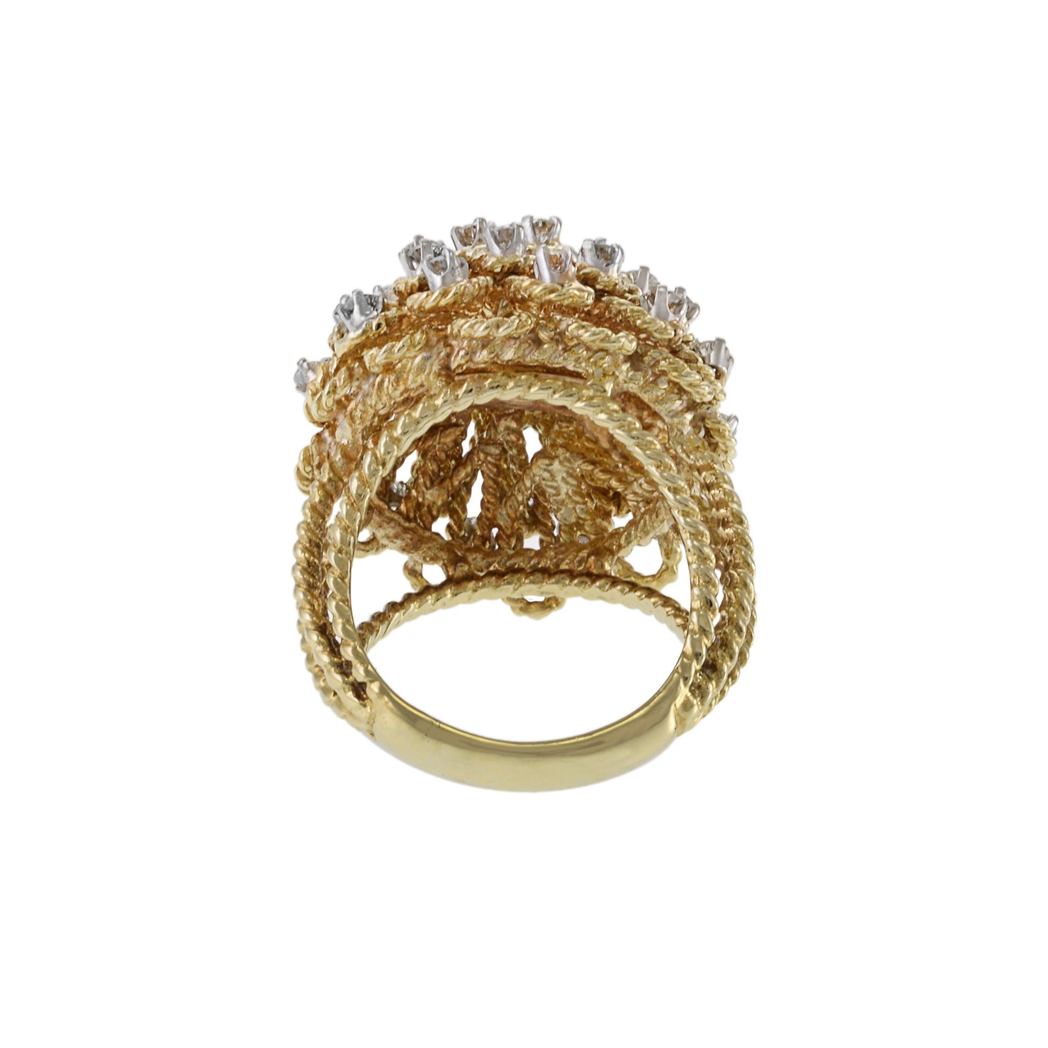 Vintage Retro Era 14KT Yellow Gold Braided Dome Diamond Cocktail Ring en vente 4