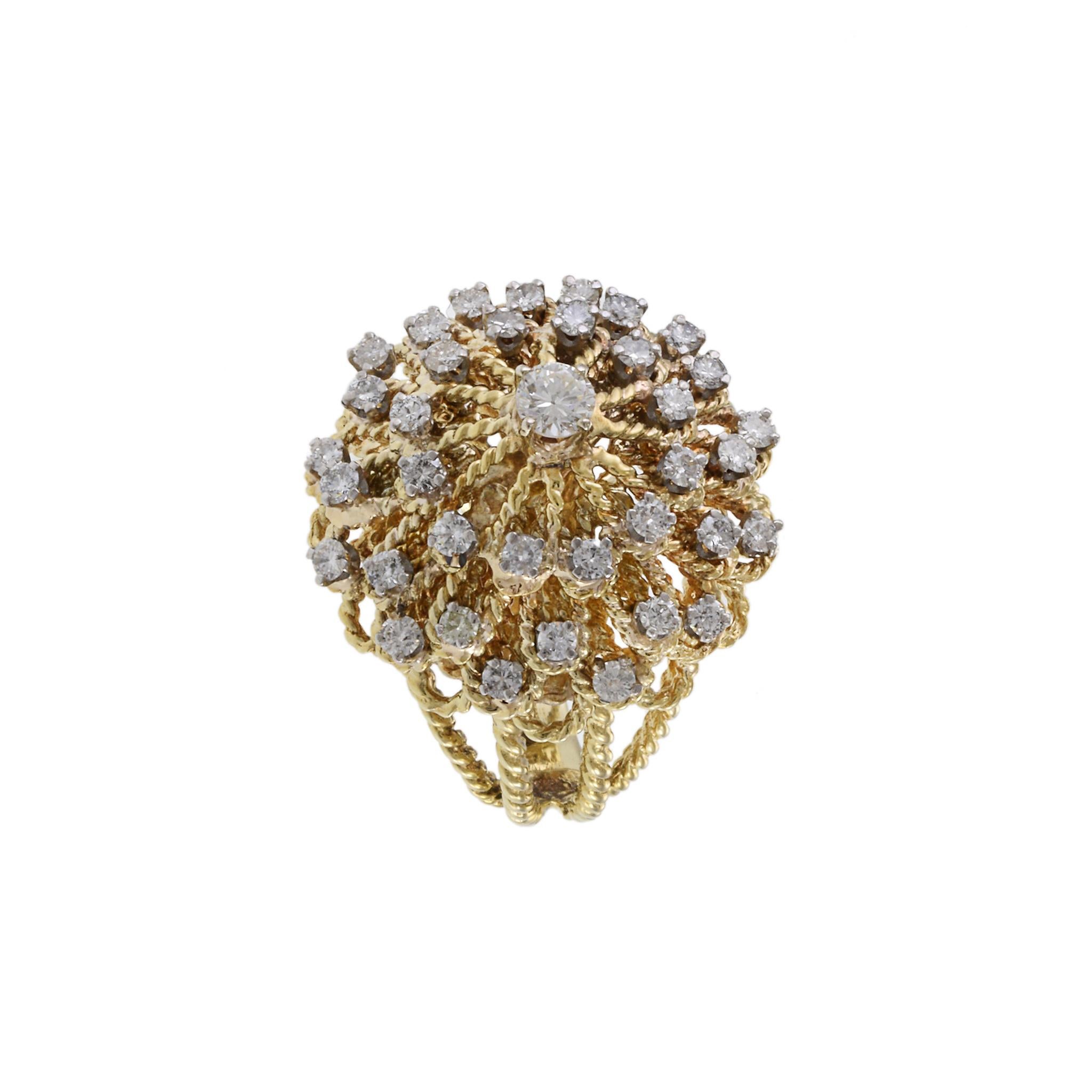 Vintage Retro Era 14KT Yellow Gold Braided Dome Diamond Cocktail Ring Unisexe en vente