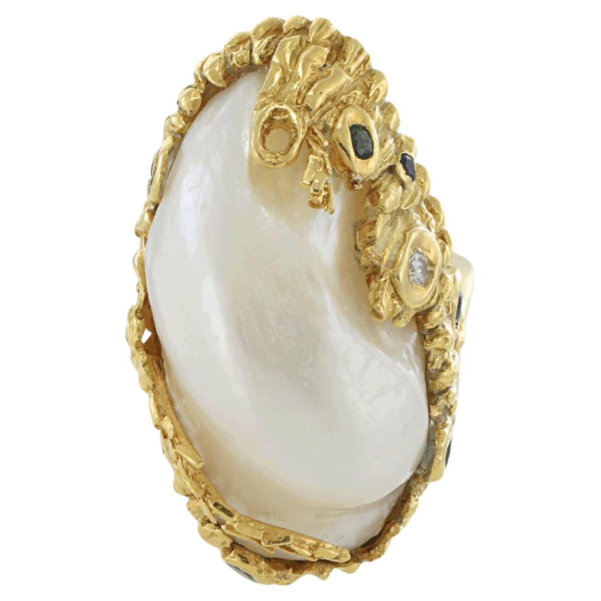 Vintage Retro Era 18KT Yellow Gold Baroque Pearl Ring
