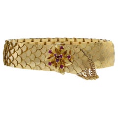 Vintage Retro Era 18KT Yellow Gold Scales Tassel bracelet