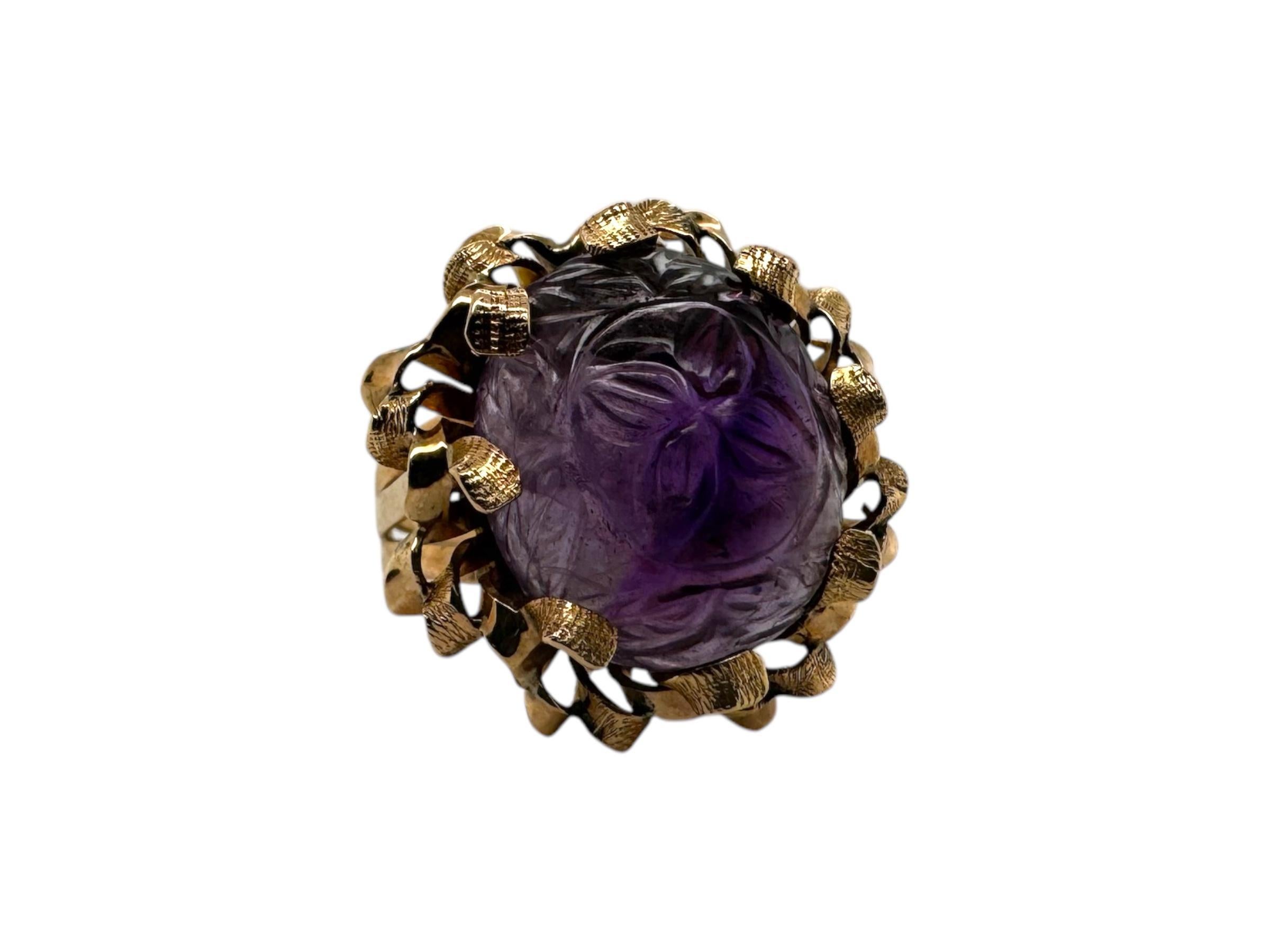 Women's Vintage Retro Era Carved Amethyst Cocktail Ring 14K Rose Gold For Sale