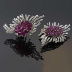 Orecchini a clip in platino con rubini e diamanti di epoca retrò vintage