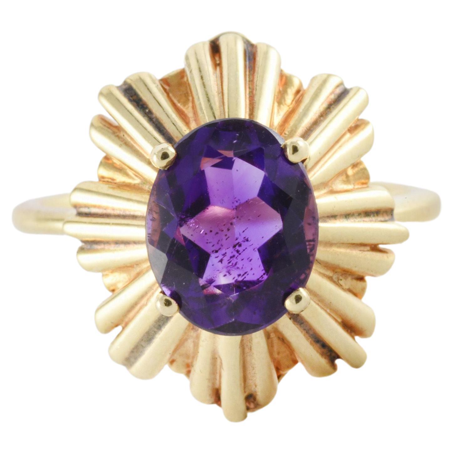 Vintage Retro Era Purple Iolite and 14kt Yellow Gold Ring  For Sale