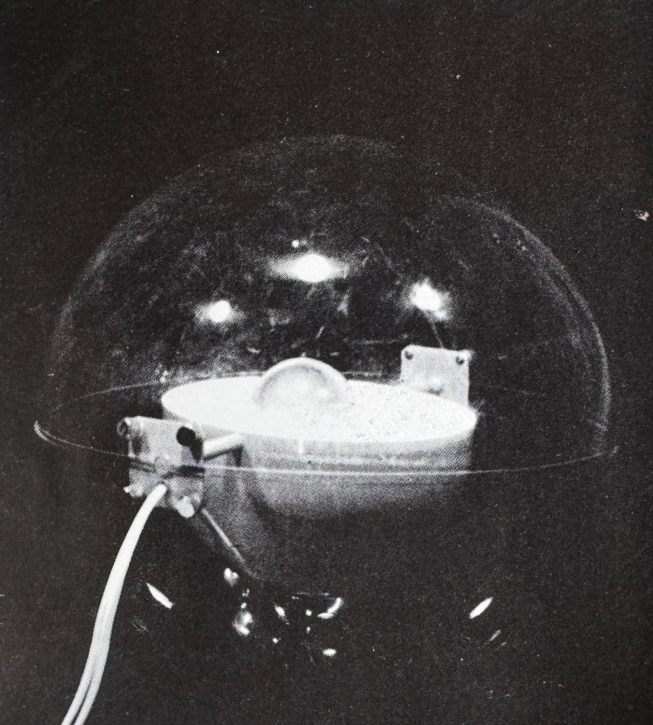 Vintage retro futuristic Globe by Rafael Carreras for Tramo 1971 Space Age 6