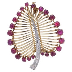Vintage Retro Gold and Platinum ruby and diamond leaf shaped brooch
