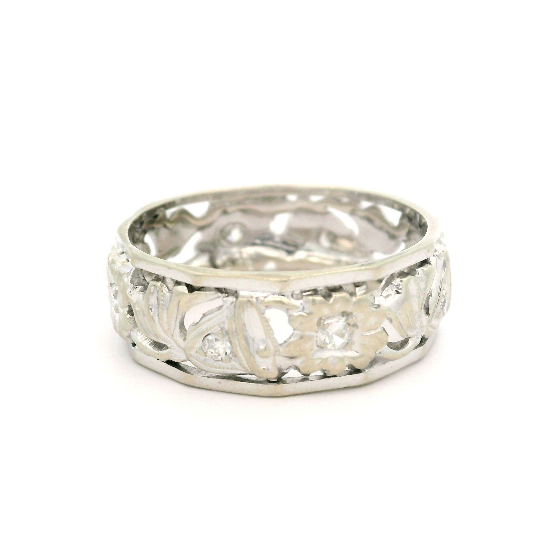 Vintage Retro Gold Diamant Floral & Glocken Open Work Center Facettierte Kanten Band, Vintage Retro, Vintage im Angebot 1