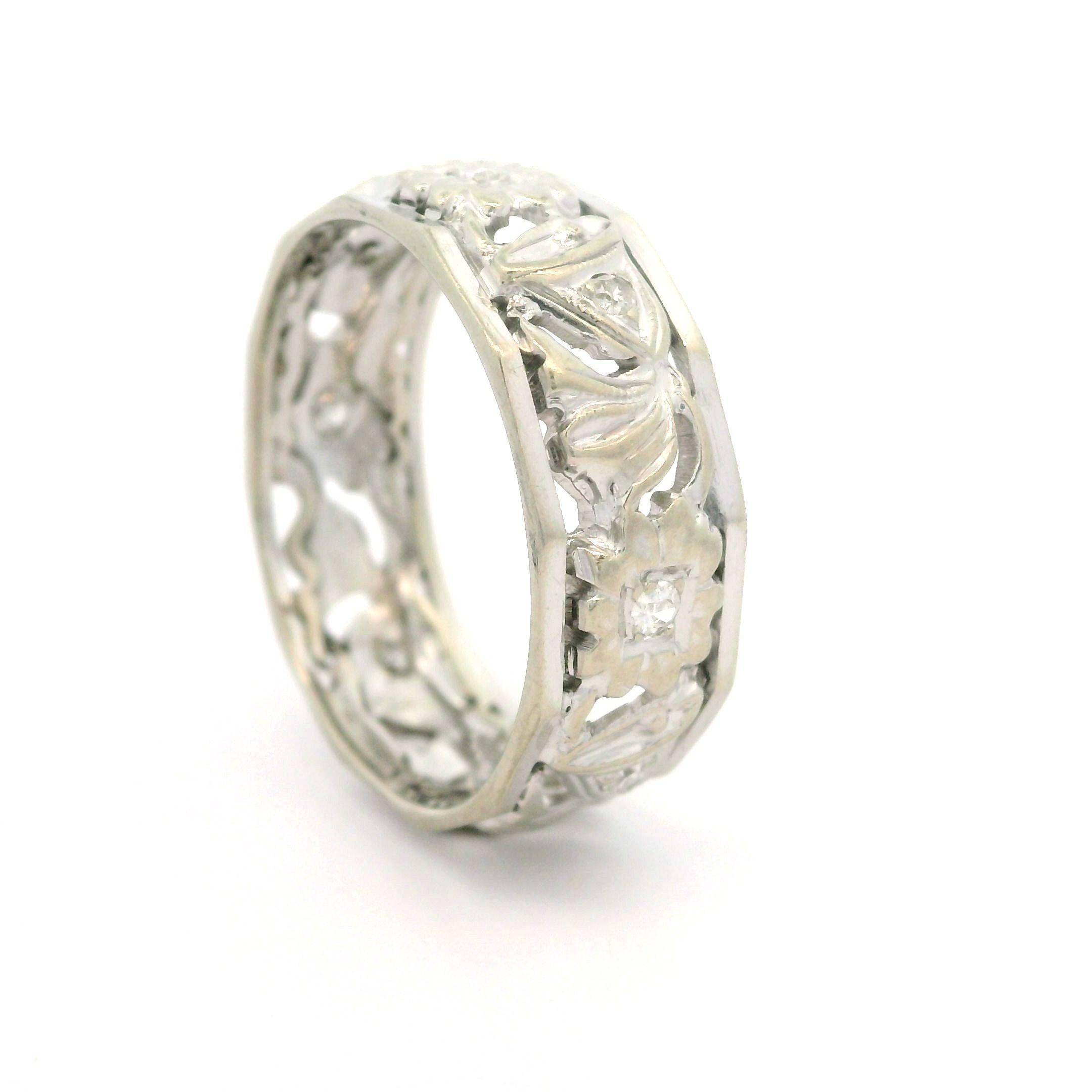 Vintage Retro Gold Diamant Floral & Glocken Open Work Center Facettierte Kanten Band, Vintage Retro, Vintage im Angebot 3