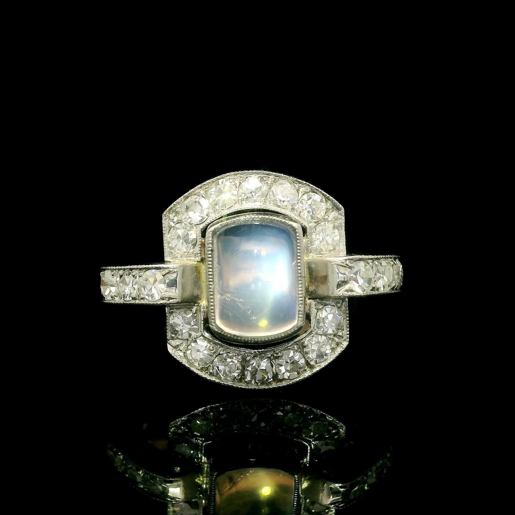 Bague rétro vintage en or et platine, pierre de lune taillée sur mesure 0,70 ctw en vente 5