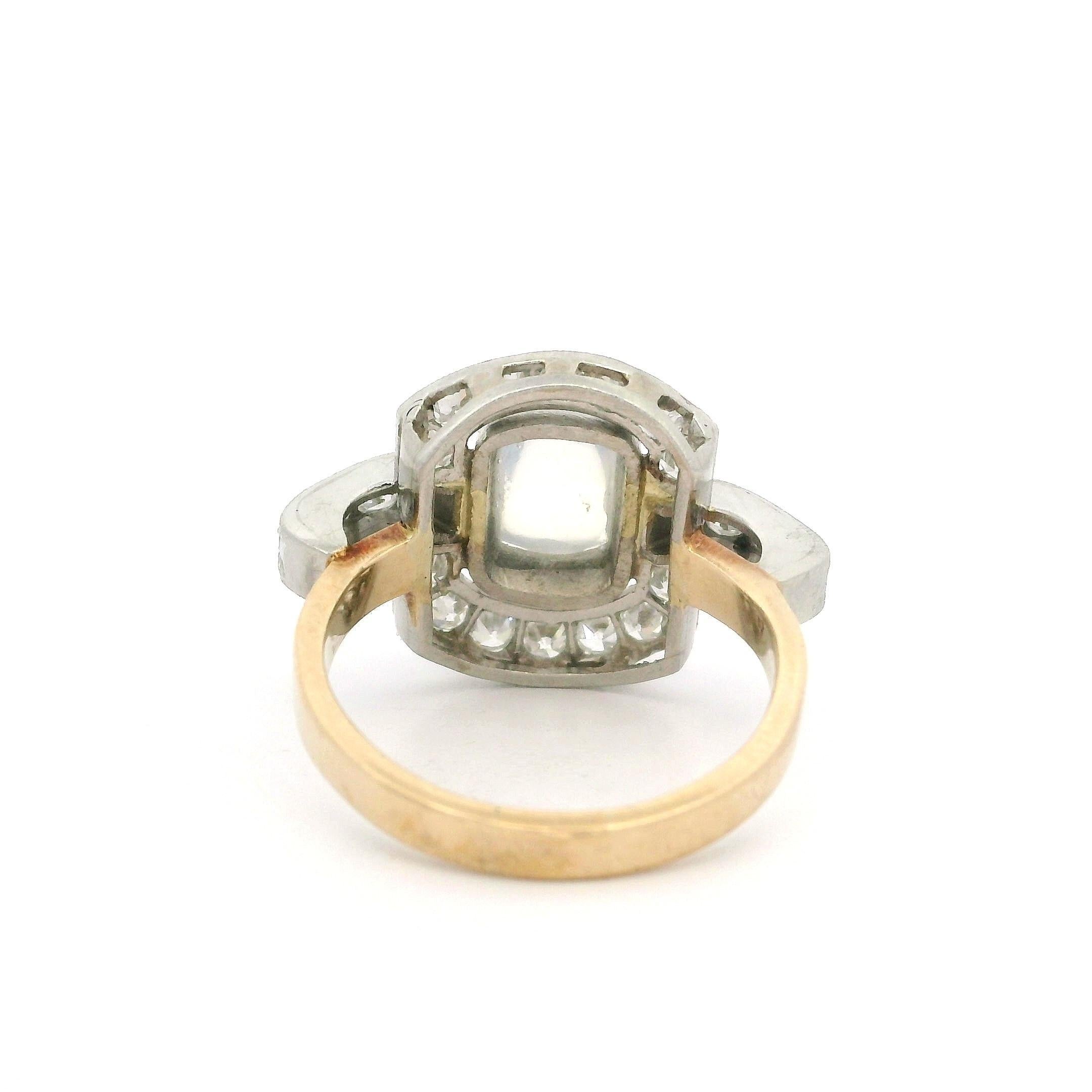 Bague rétro vintage en or et platine, pierre de lune taillée sur mesure 0,70 ctw en vente 2