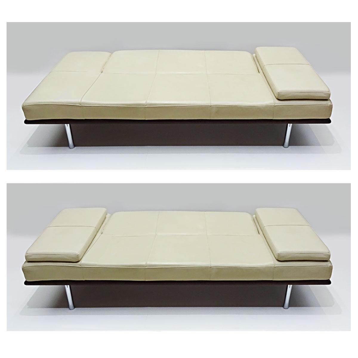 Modern Vintage Retro Ivory Leather Italian Sofa Bed