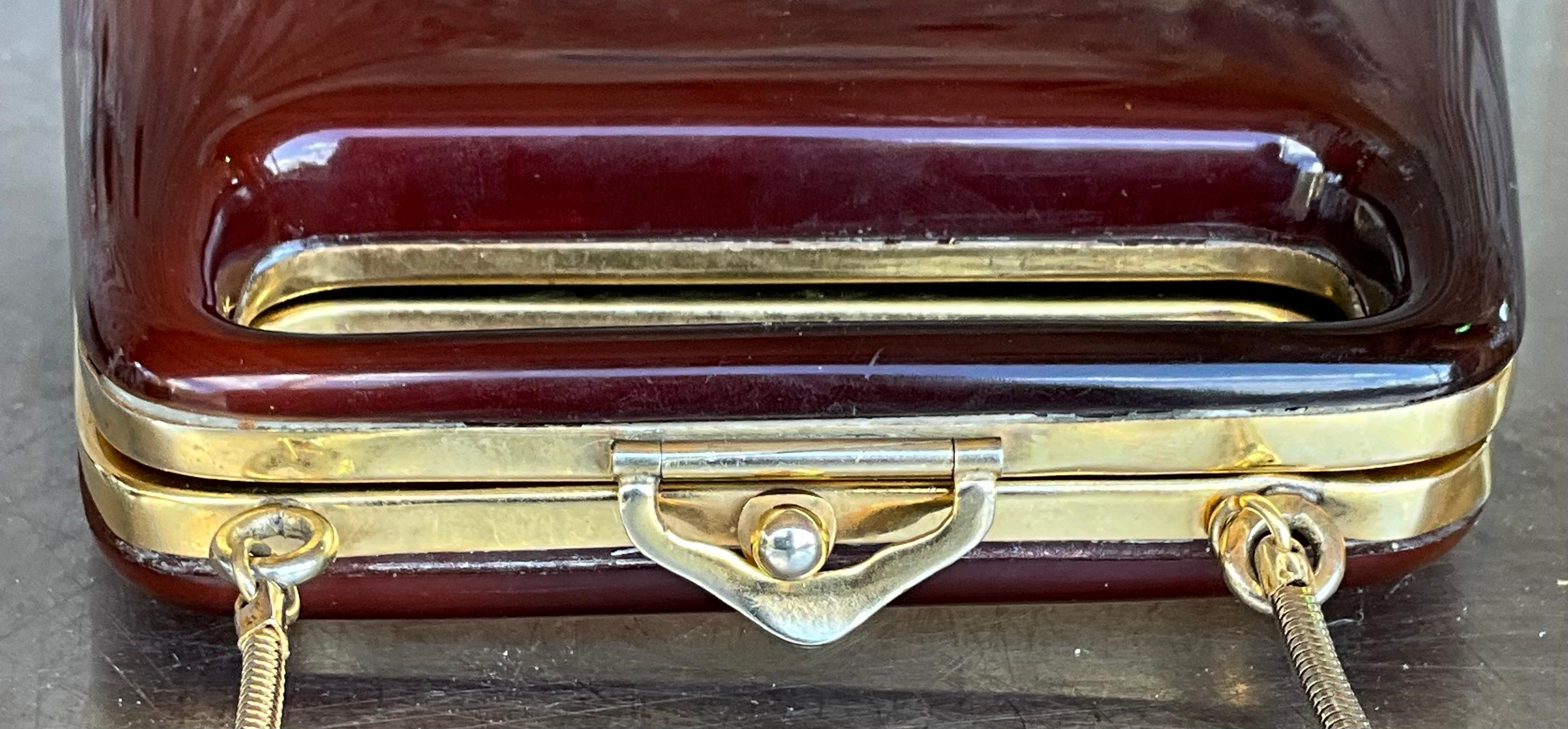Vintage Retro Lucite Clutch For Sale 4