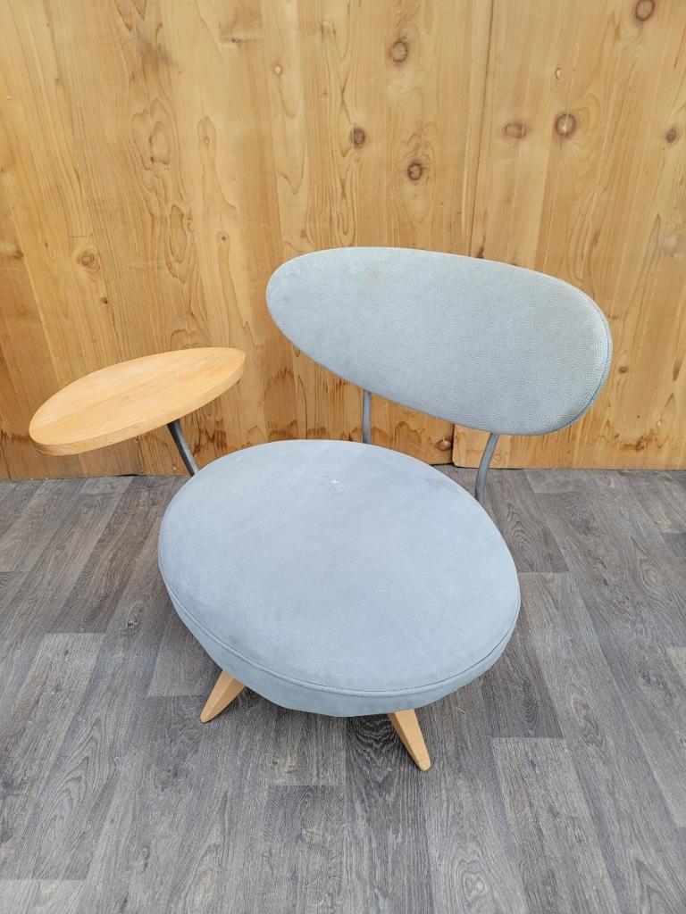 Vintage Retro Modern Galerkin Design Swivel Chair with Attached Side Table  In Good Condition For Sale In Chicago, IL