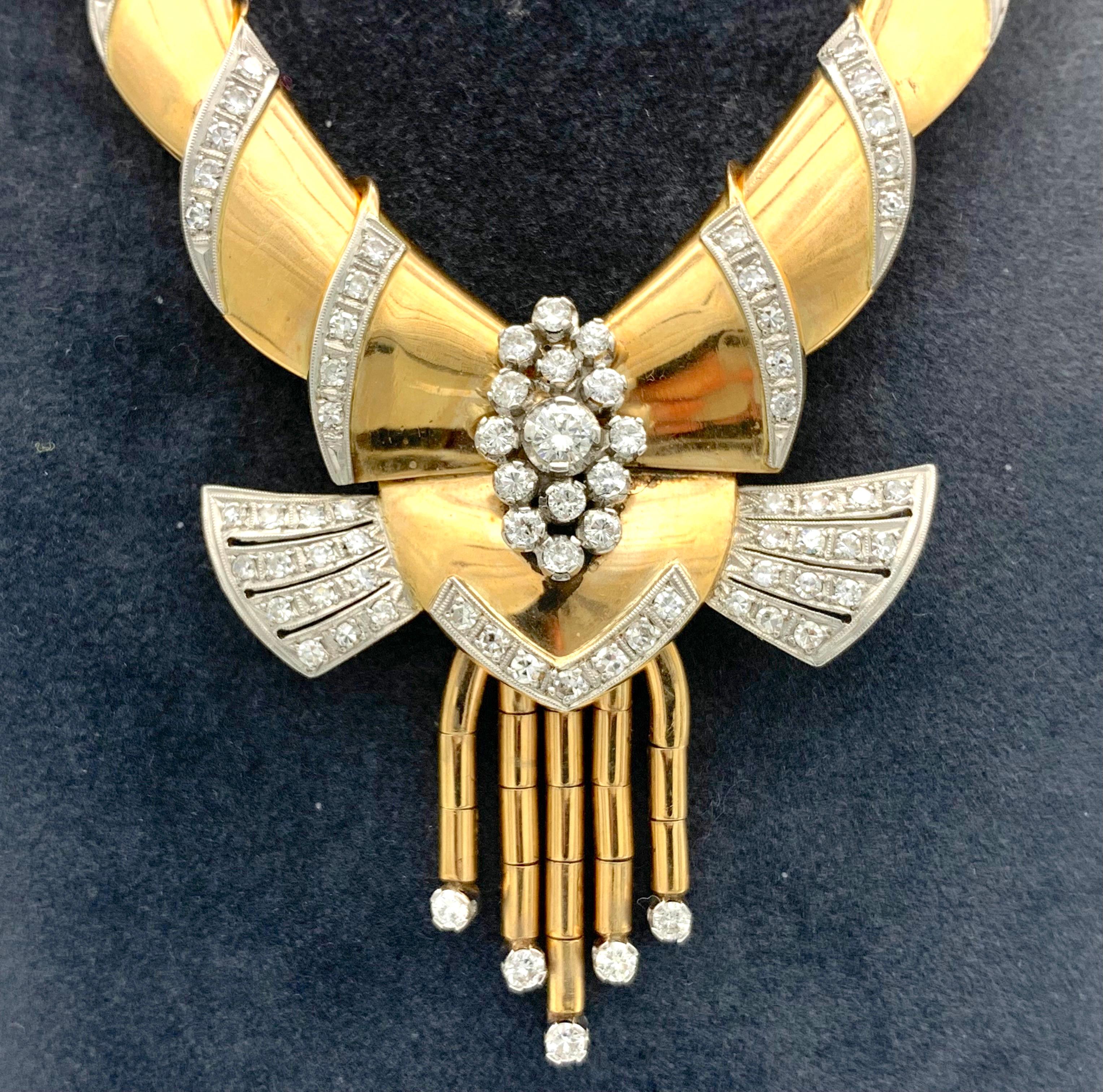 Vintage 1940's Necklace Diamond 18 Karat Gold Platinum Yellow Gold Rose Gold  In Good Condition For Sale In Munich, Bavaria