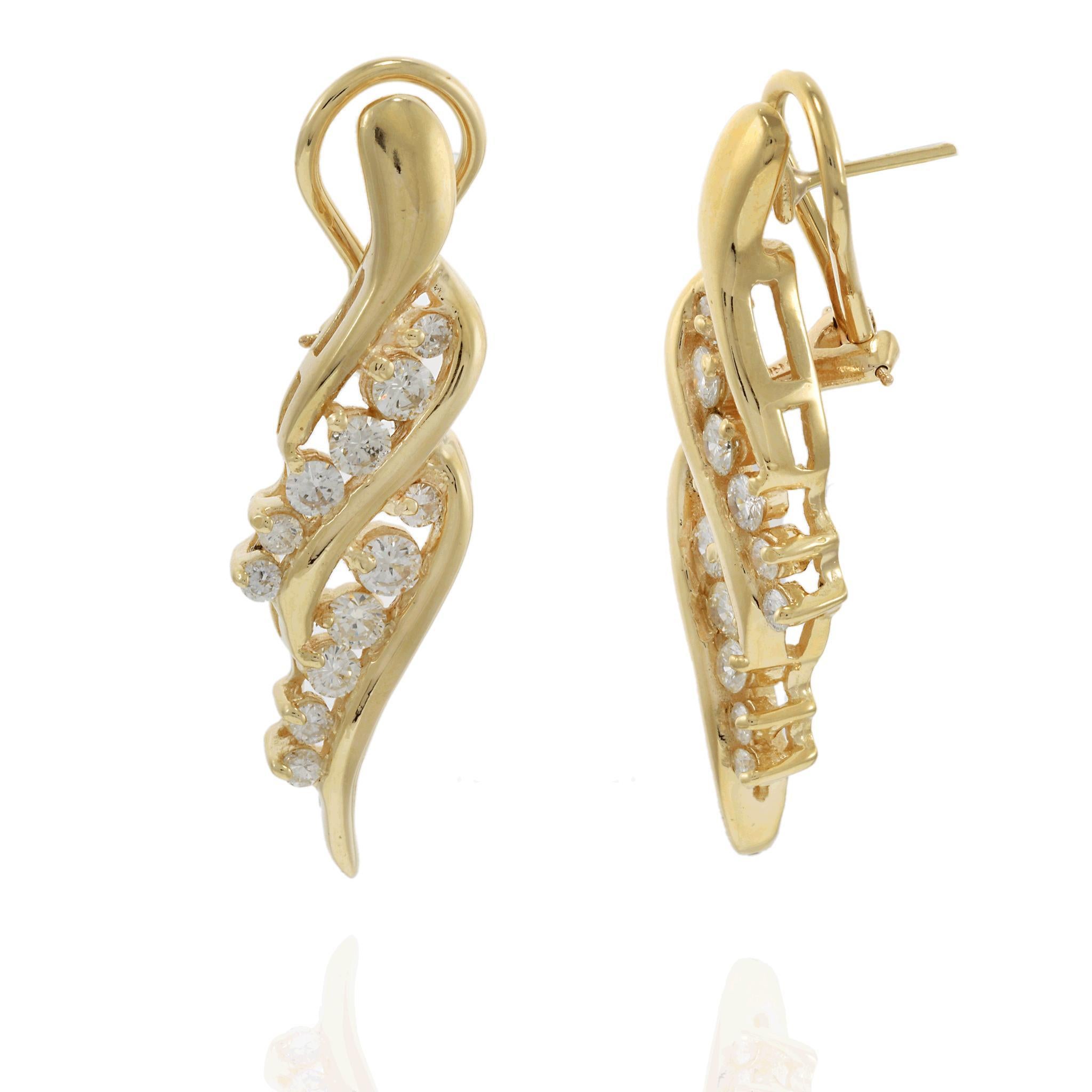 Brilliant Cut Vintage Retro Period 14KT Yellow Gold Diamond Drop Earrings For Sale