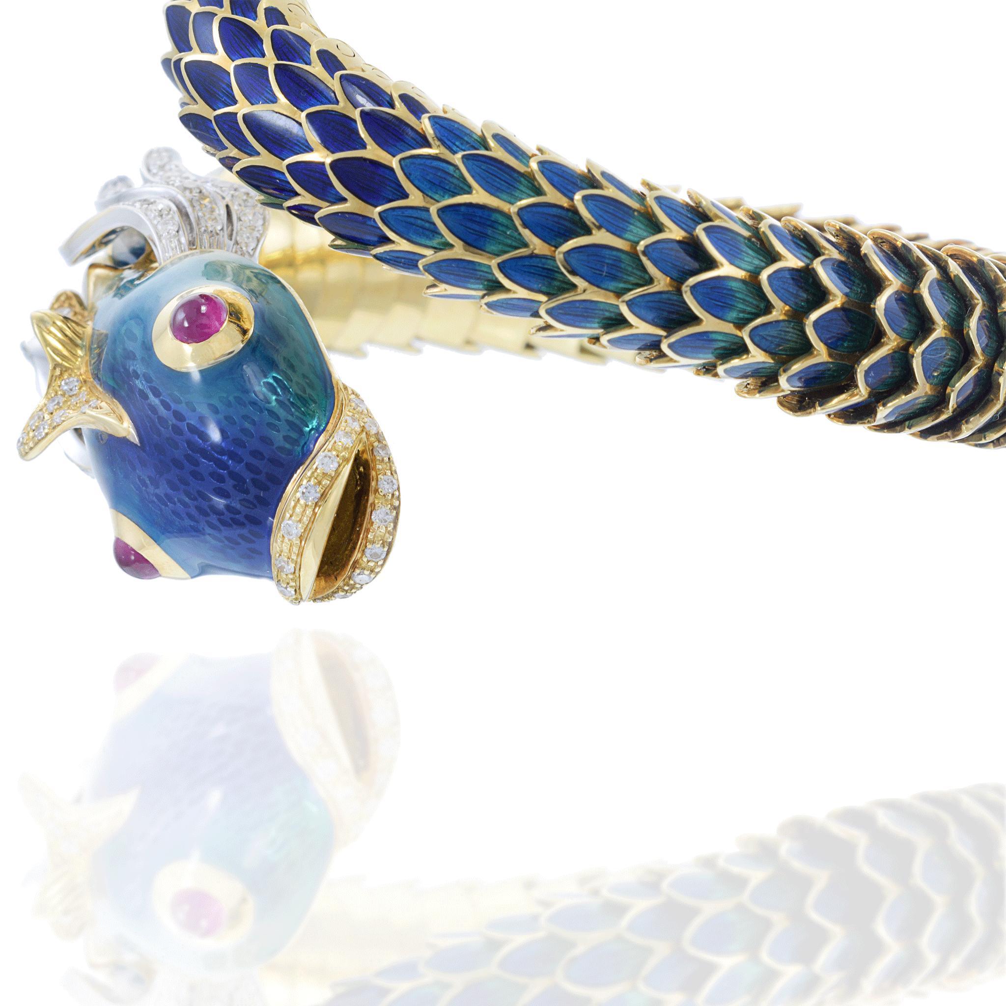 Vintage Retro Periode 18KT Gelbgold Emaille Fisch-Wickelarmband, Vintage im Zustand „Gut“ im Angebot in New York, NY