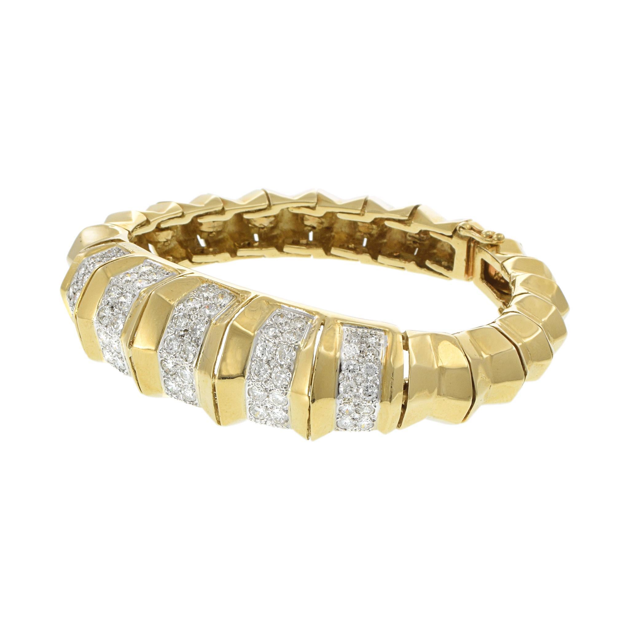 Rétro Bracciale vintage d'epoca retrò in oro giallo 18KT a cinque file di diamanti in vendita