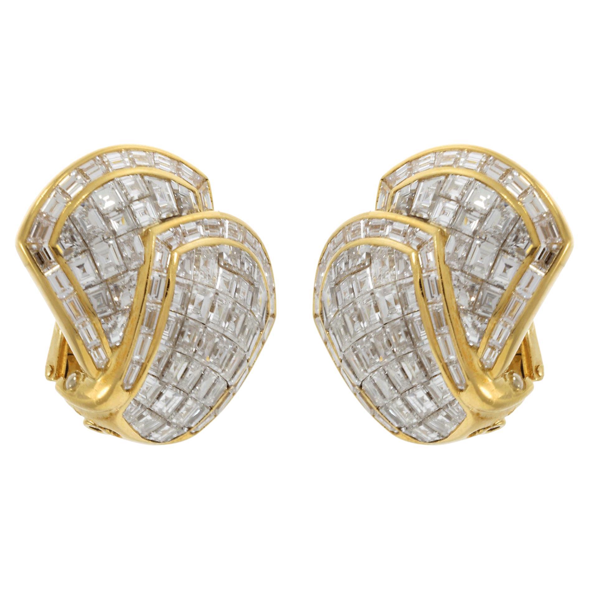 Vintage Retro Period 18KT Yellow Gold Invisible-Set Diamond Earrings For Sale