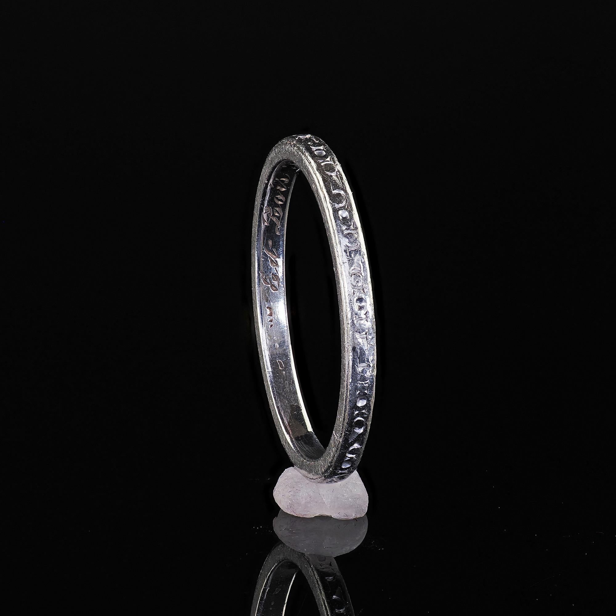 Vintage Retro Platinum Classic Engraved Wedding Band Ring - 5 1/4 For Sale 4