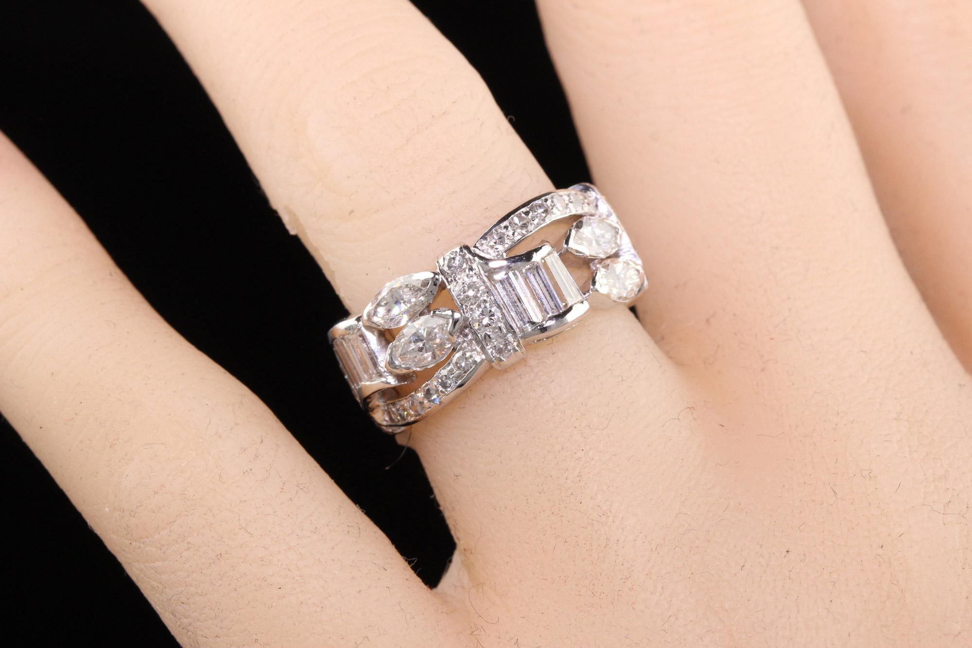 Donna Vintage Retro Platinum Marquise Baguette Single Cut Eternity Band in vendita